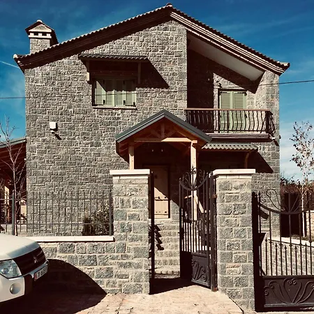 Stone Villas Voskopojë