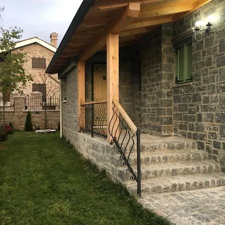 Stone Villas Voskopojë